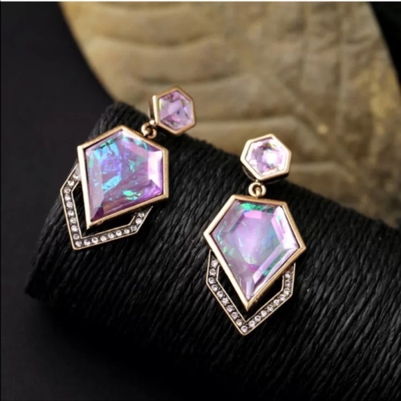 Jewelry - Stunning Retro Boho Purple Pink Drop Earrings